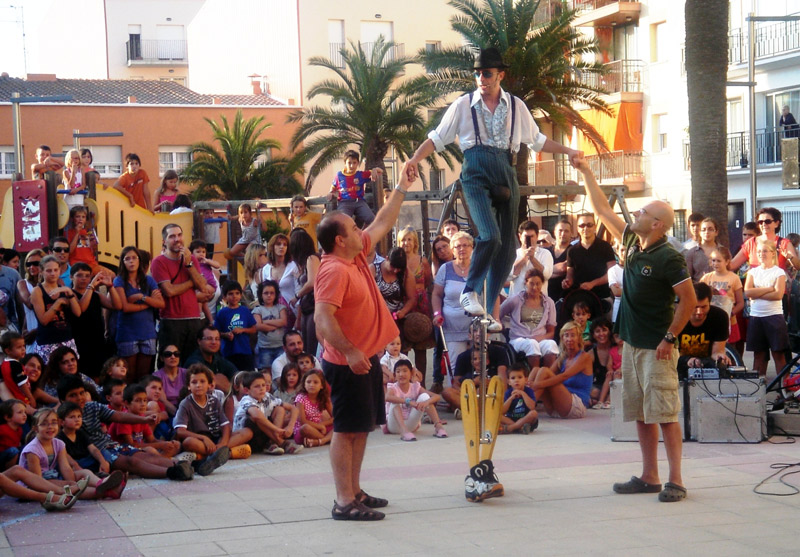 Espectacle infantil a la Festa Major de Sant Antoni. (Foto: Ajuntament de Calonge).