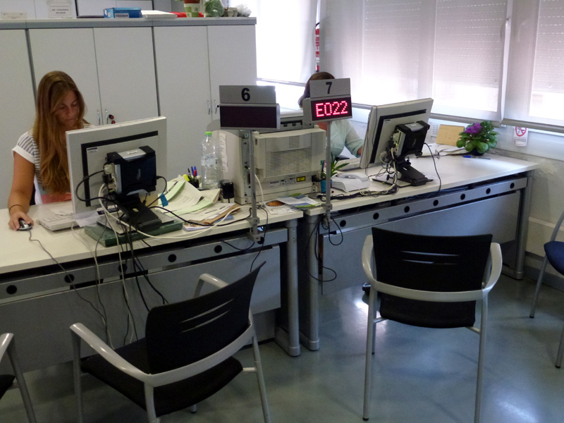 Les oficines de treball de la Generalitat han vist incrementar el registre d'atur al setembre.