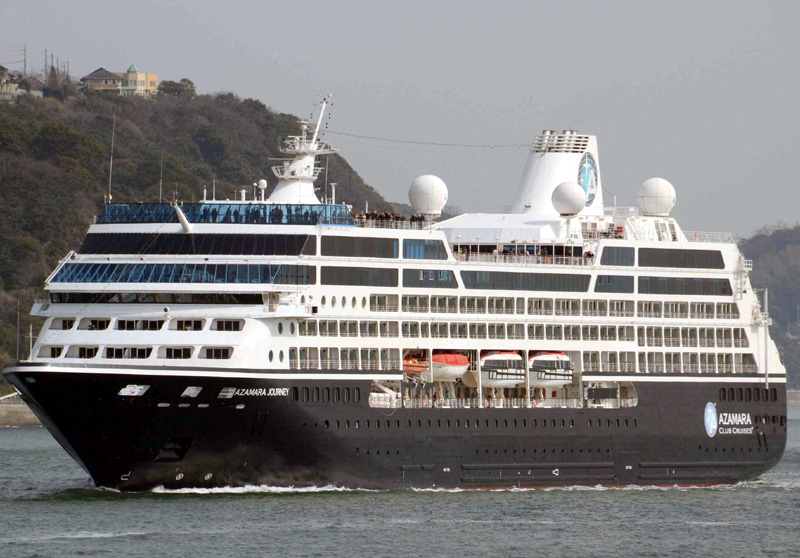 L'Azamara Quest fa escala avui al port de Palamós.