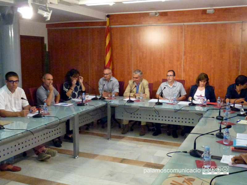 El govern municipal de Palamós, en un Ple anterior.