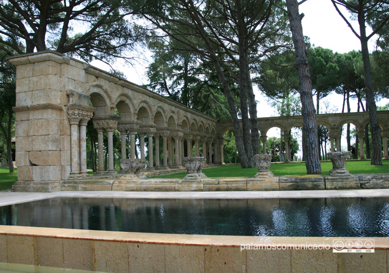 Un aspecte del claustre del Mas del Vent.