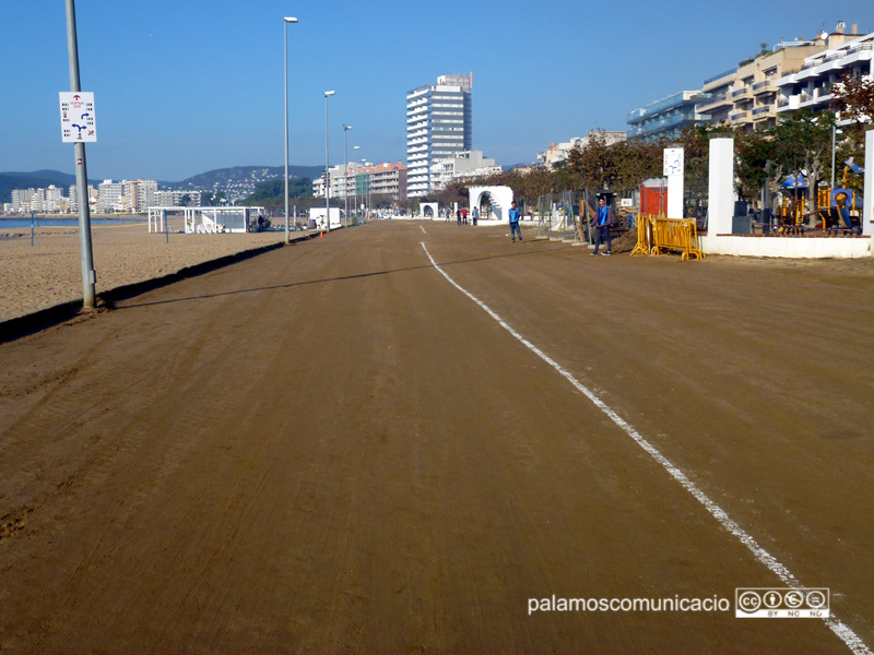 L'aparcament no s'ha obert fins al migdia per la celebració del Cros Atlètic Vila de Palamós.