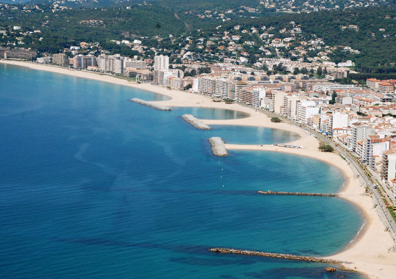 Espigons actuals de Sant Antoni de Calonge.
