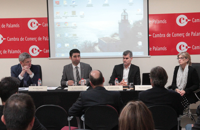 Els ponents durant la Jornada del Cercle d'Infraestructures. (Foto: Cambra de Comerç de Palamós.)