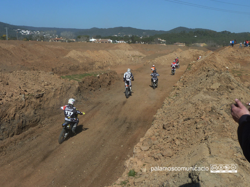 Proves en el circuit de motocròs, en una imatge d'arxiu.