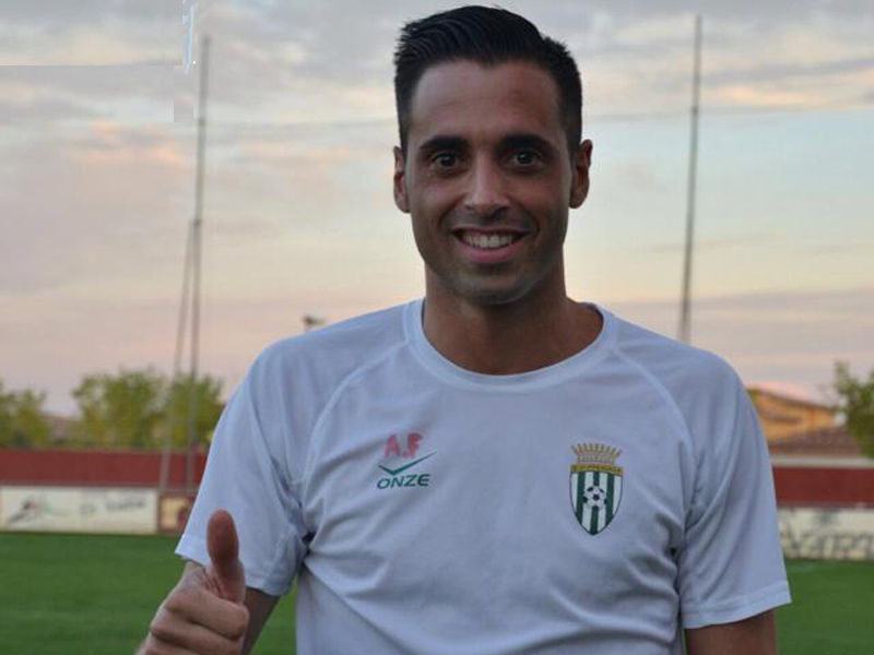 Aleix Feixas, nou jugador del Palamós C.F. (Foto: CF Peralada).