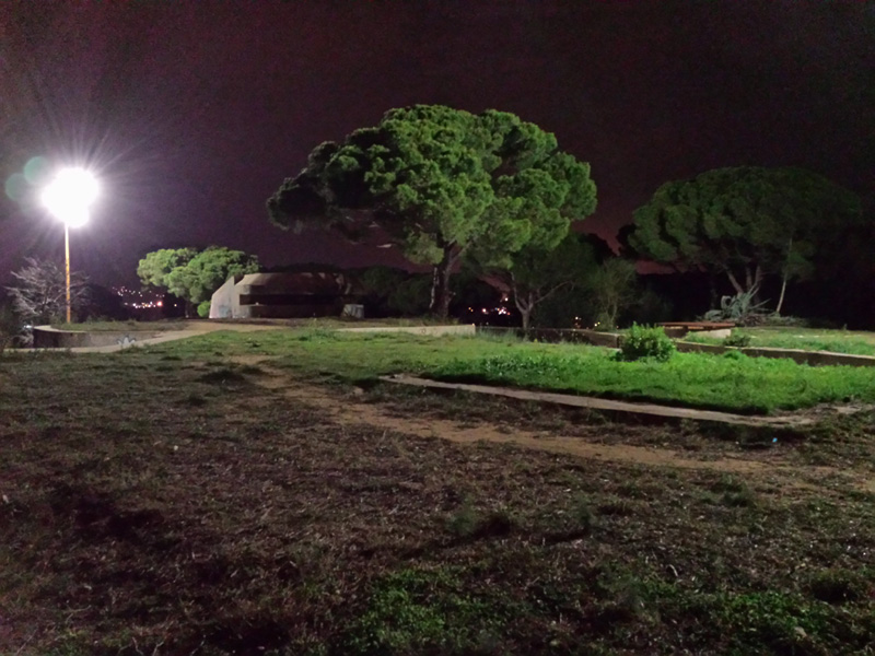 Enllumenat encès al parc del puig del Molí de Vent. (Foto: Ajuntament de Palamós).