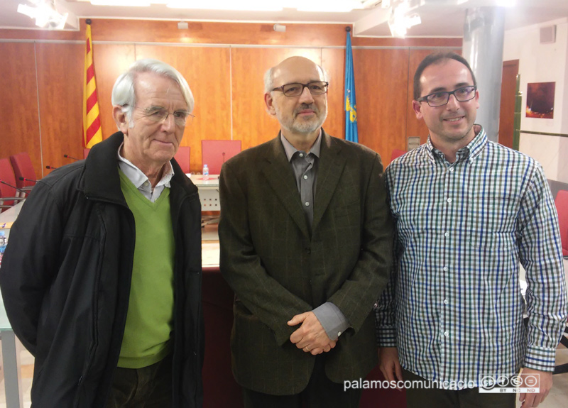 David Sagrera, al centre amb el Síndic sortint Jordi Sistach i l'alcalde Lluis Puig