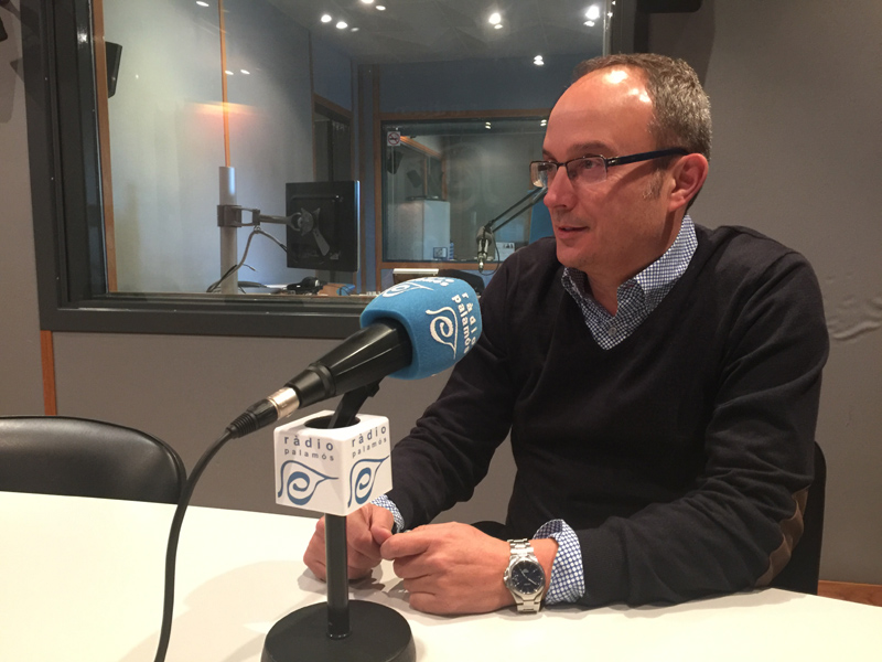 Josep Coll, entrendador del sènior masculí A del CE Palamós.