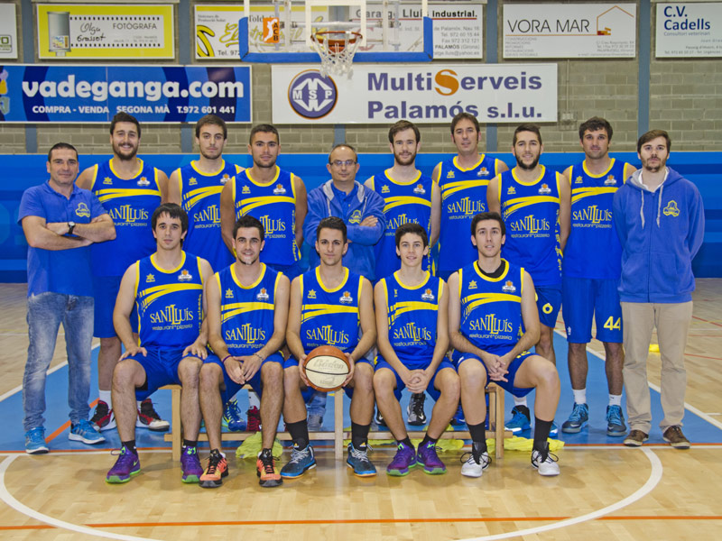 L'equip sènior A masculí del CE Palamós, que aquest diumenge jugarà a Sant Celoni. (Foto: Olga Grassot).