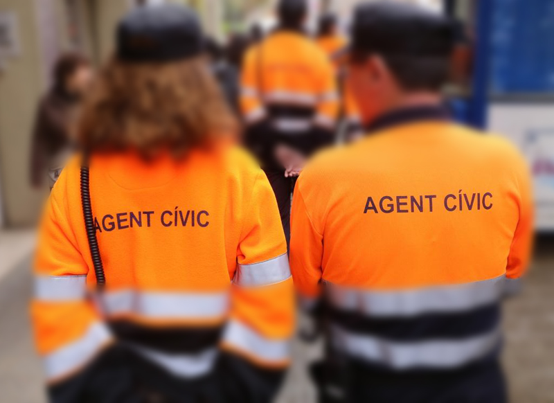 Diferents municipis catalans han implantat ja la figura de l'agent cívic.