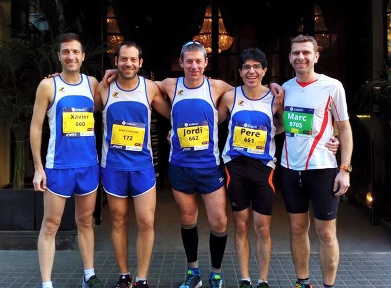 Xavier Cugat, Joan Pérez, Jordi Perpiñà, Pere Andreu i Marc Ramírez, ahir a la Marató de Barcelona.