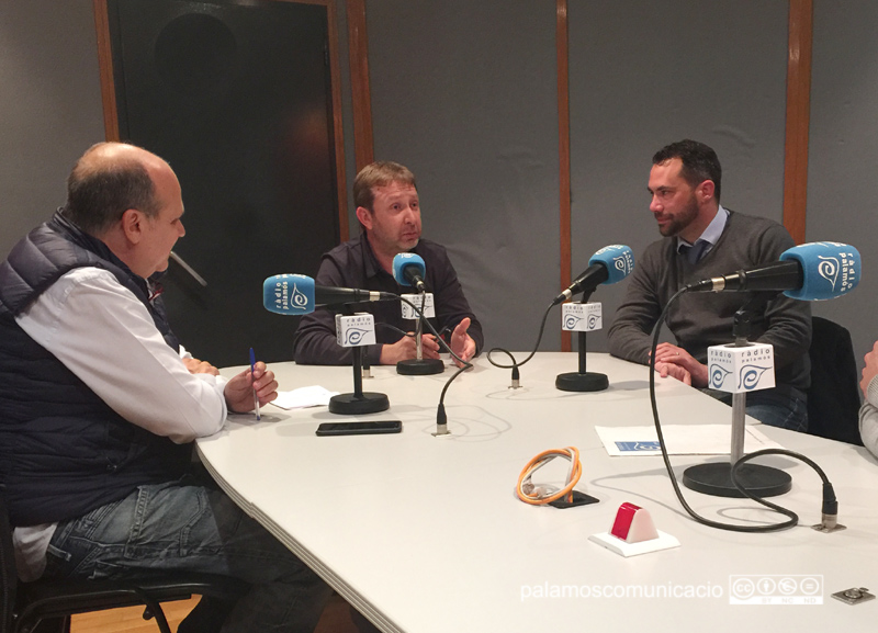Els representants de les associacions de comerciants de Palamós, Castell-Platja d’Aro, Calonge i Sant Antoni a l'espai 'L'Entrevista' de Ràdio Palamós