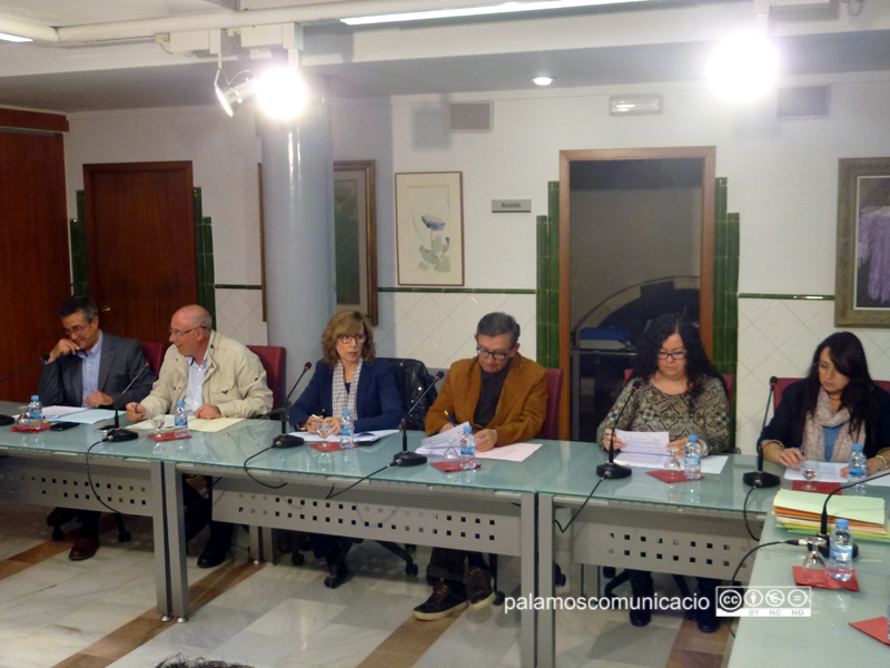 El grup del PSC es va mostrar incorme amb l'import de les contribucions.