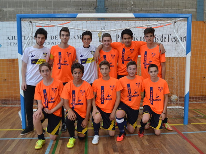 L'entitat vol captar jugadors pels seus equips de futbol sala.