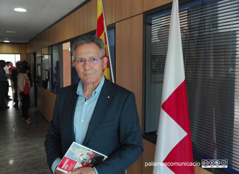 Javier Senén, aquest migdia a la seu de Creu Roja Palamós.
