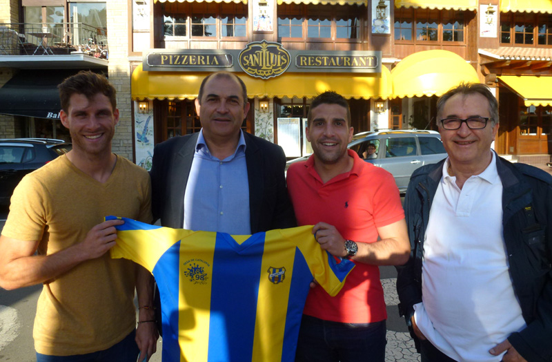 Duran, Pérez, García i Caballero, durant la presentació dels dos primers fitxatges del Palamós CF. (Foto: Pere Subirana.)