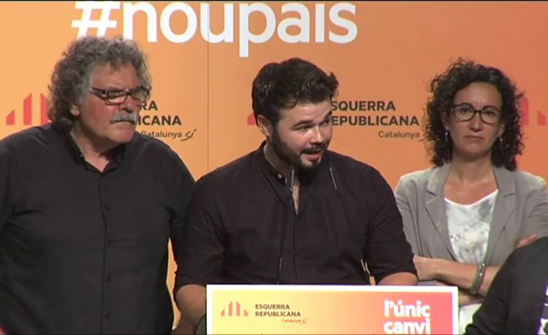 Gabriel Rufián, acompanyat dels caps de llista d'ERC. Foto cat.elpais.com