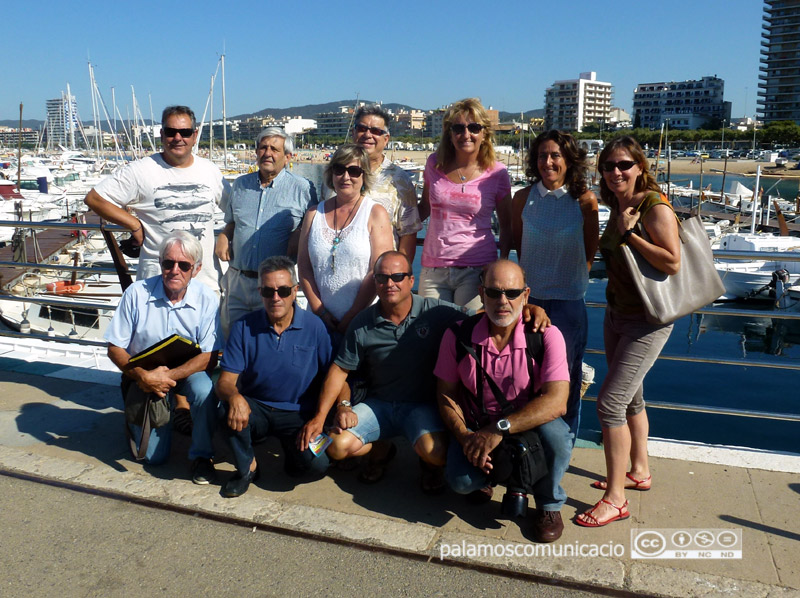 Els membres del grup fundador de l'associació Amics de les Illes Formigues