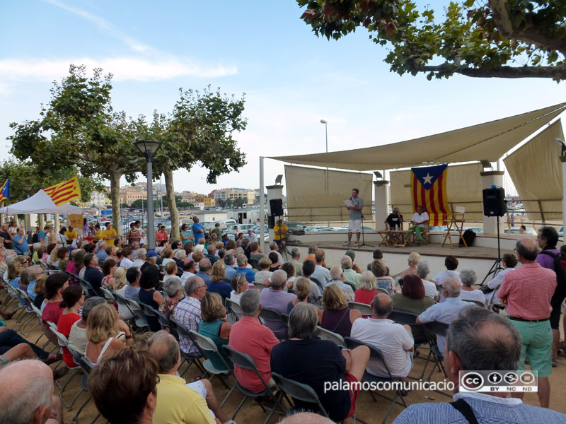 Acte de l'ANC al Passeig de Palamós l'estiu passat.
