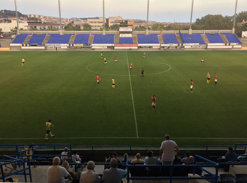 El Palamós ha guanyat amb contundència a la Pobla de Mafumet per 4-1. (Foto: Ramon Ribas).