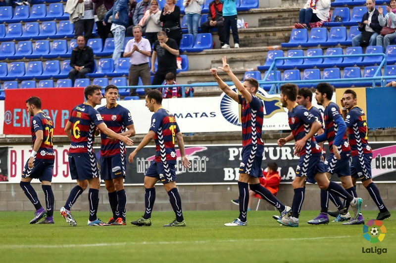 El Llagostera seguirà celebrant gols a Palamós.