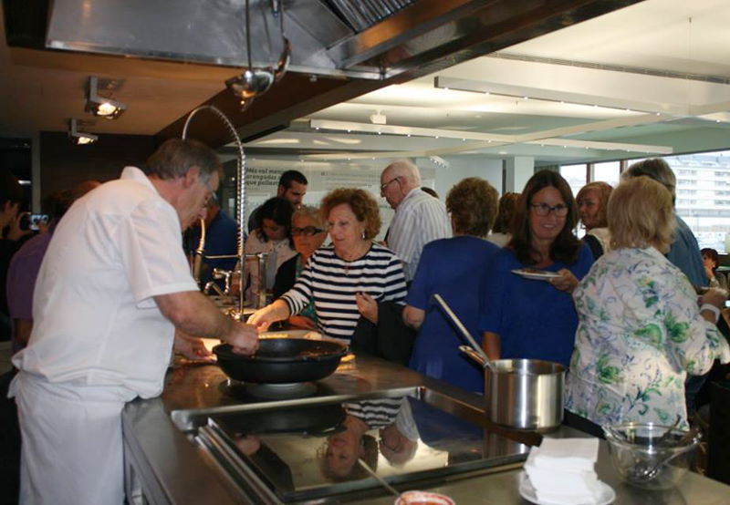 A partir de la setmana que ve, el públic podrà conèixer els secrets d'alguns dels plats del 'Palamós Gastronòmic'. (Foto: Ajuntament de Palamós).