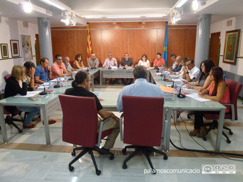 Un moment del Ple ordinari de l'Ajuntament de Palamós corresponent a aquest mes de setembre.