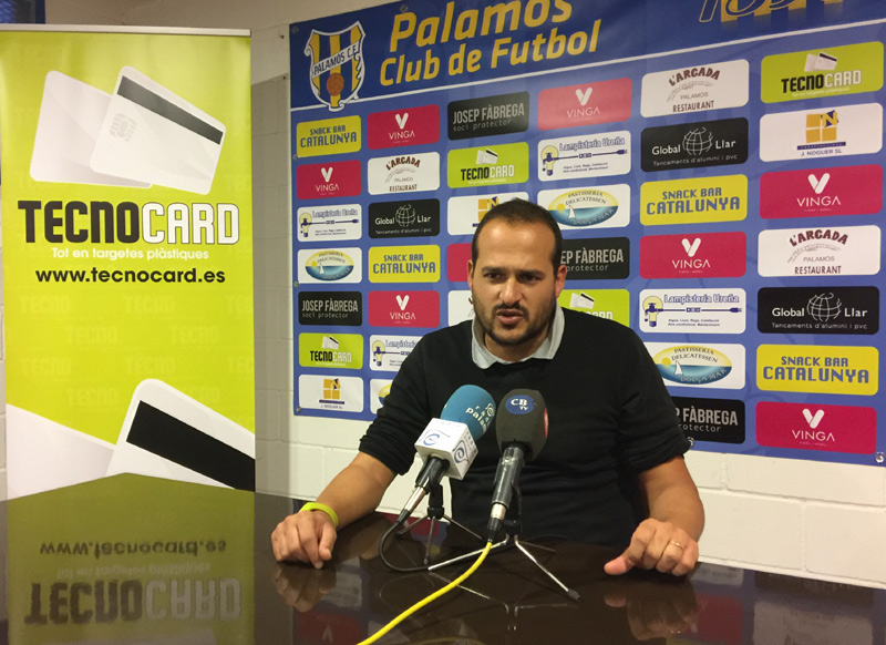 Joan Mármol va admetre que el Palamós va renunciar ahir al seu estil. (Foto: Ramon Ribas).