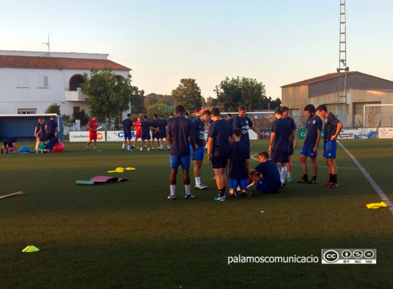 Els jugadors del Palamós durant un entrenament.