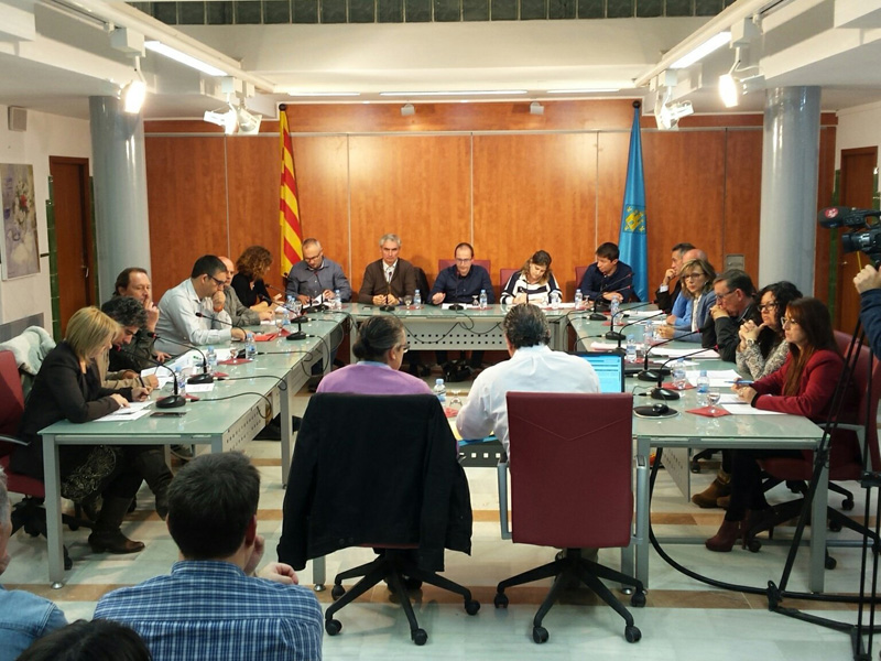 Sessió del ple de novembre, ahir. (Foto: Servei de Premsa Ajuntament de Palamós).