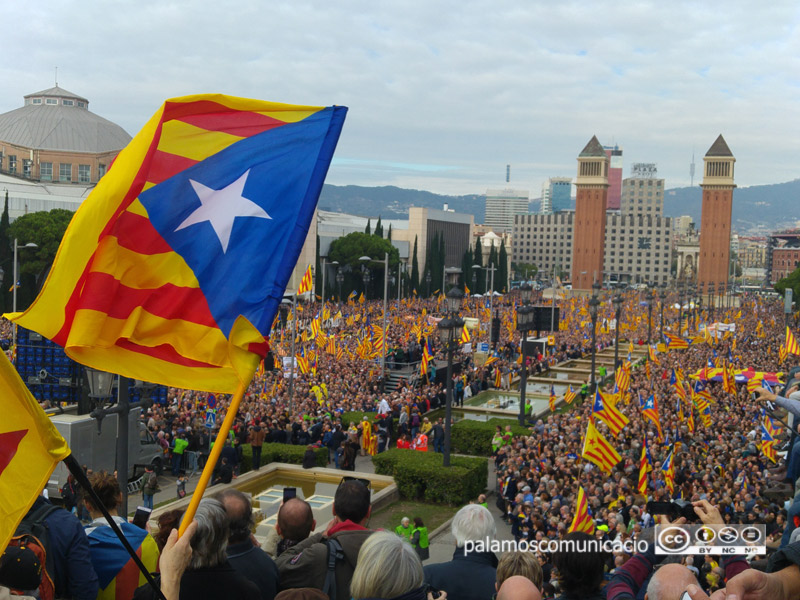 80 mil persones van omplir les fonts de Montjuïc.