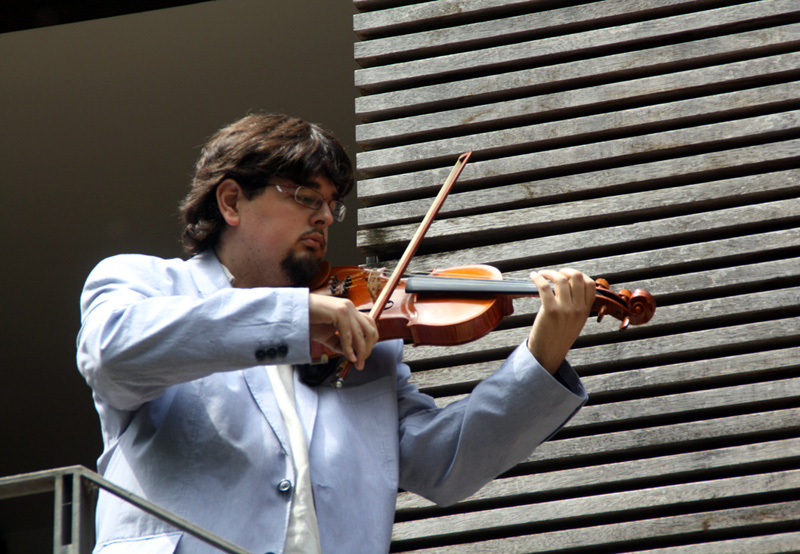 Amós Pérez és l'encarregat d'impartir aquest cicle sobre música.