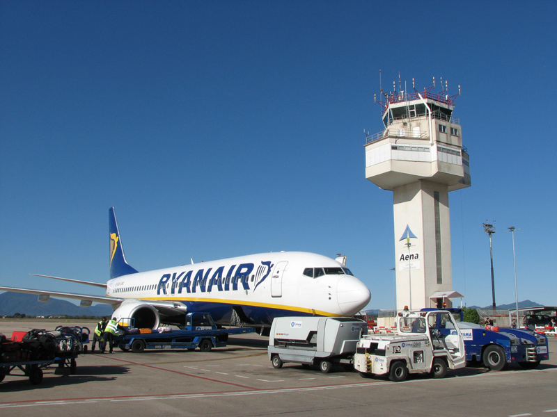 La Torre de Control A de l'aeroport Girona-Costa Brava. (Foto: hispanoaviacion.es).