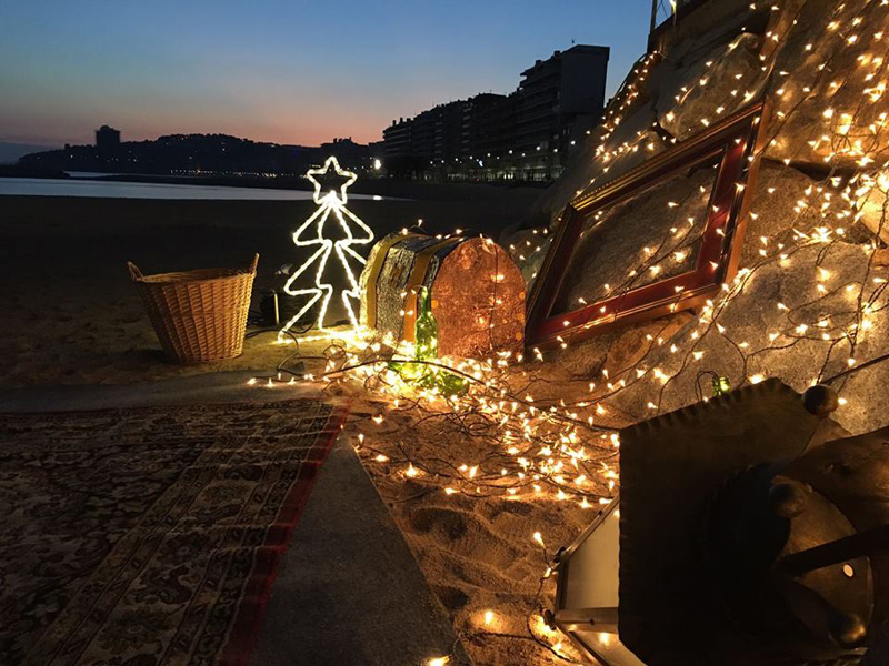 El campament reial a la platja de Sant Antoni, (Foto: Idehant).