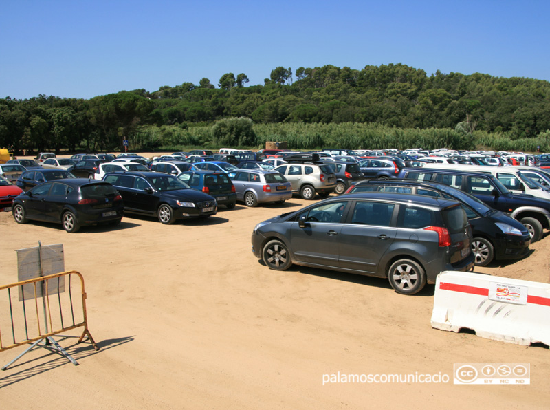 Aparcament de la plana de Castell.