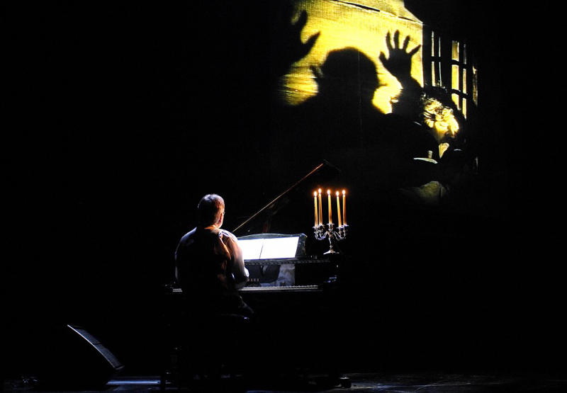 Sabatés proposa un maridatge de música i cinema amb el clàssic 'Nosferatu'.