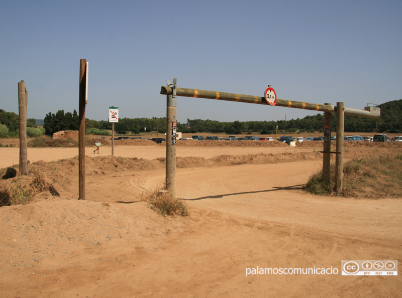 Aparcament de la plana de Castell.