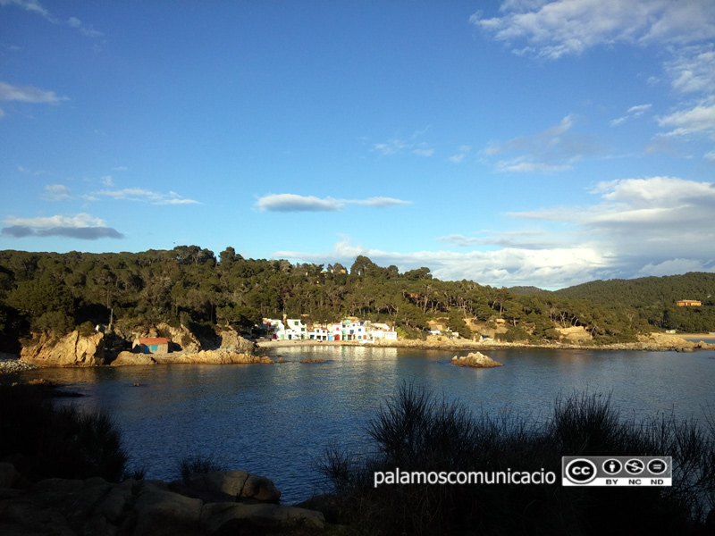 Vista de S'Alguer des de la pineda d'En Gori un dia de la setmana passada.