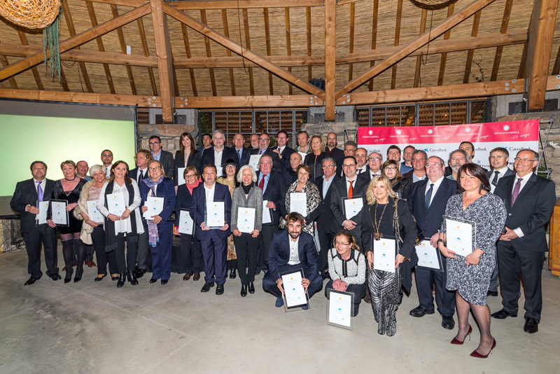 Foto de família dels 25 anys de Costa Brava Centre Hotels. (Foto: Grup Costa Brava Centre).
