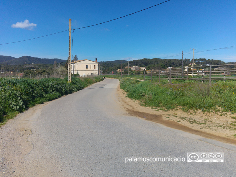Camí de Castell entre la via verda que ve de Sant Joan i el càmping Benelux.