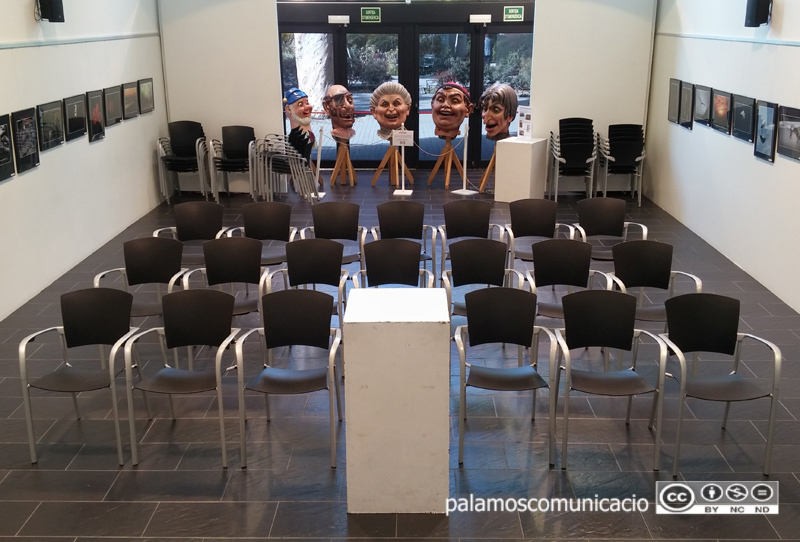 El recital poètic es farà a la sala de la Biblioteca Lluís Barceló i Bou.