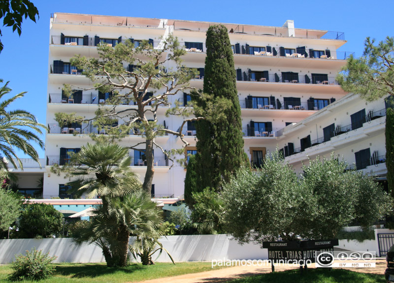 La capacitat dels hotels del Baix Empordà no permet allotjar viatgers a un preu tan econòmic.