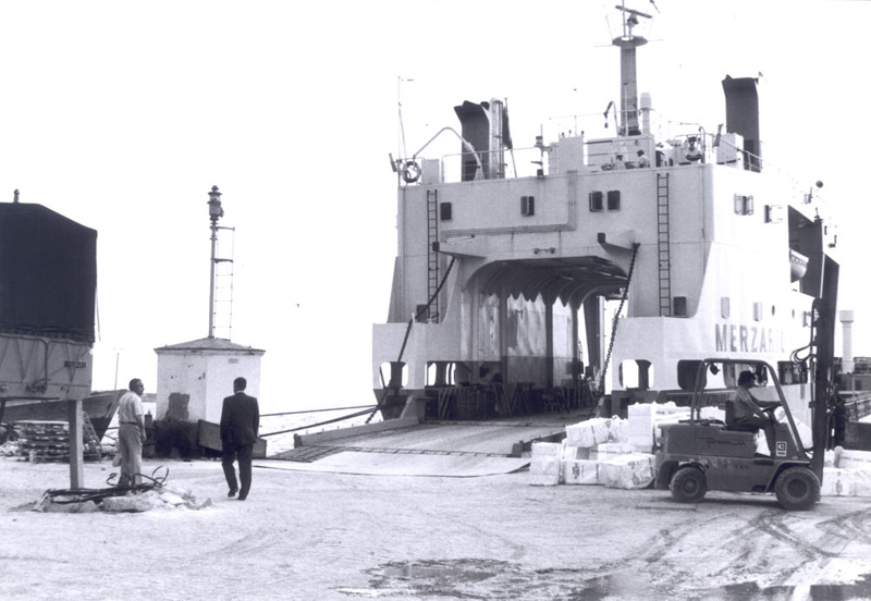 Es mostraran fotografies com aquesta per veure la transformació que ha patit el port al llarg dels anys. (Foto: Museu de la Pesca).