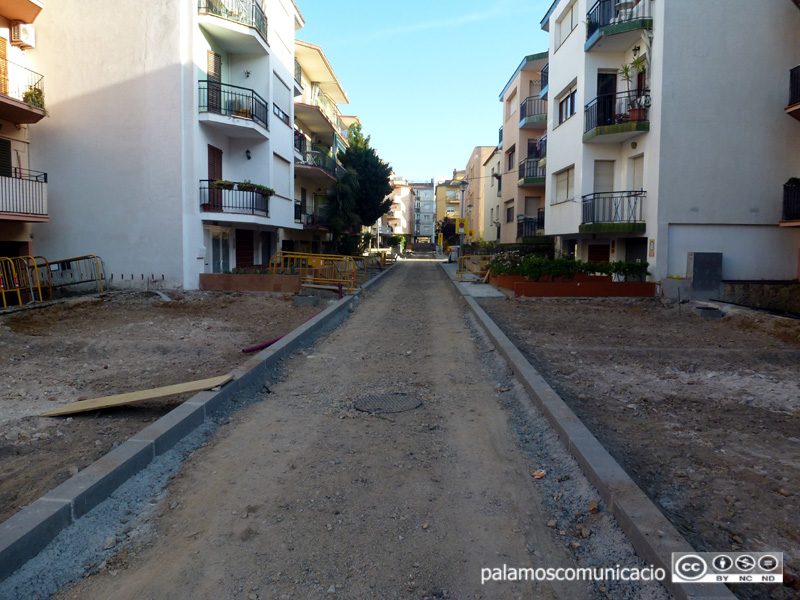 El projecte inclou, entre d'altres actuacions, la millora de voreres i asfaltatge.