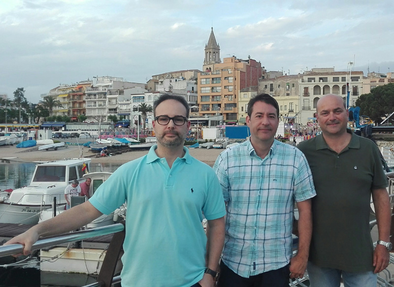 David Carol, Dani Colomo i Martí Gómez, membres de l'executiva de Junts X Palamós i Sant Joan.
