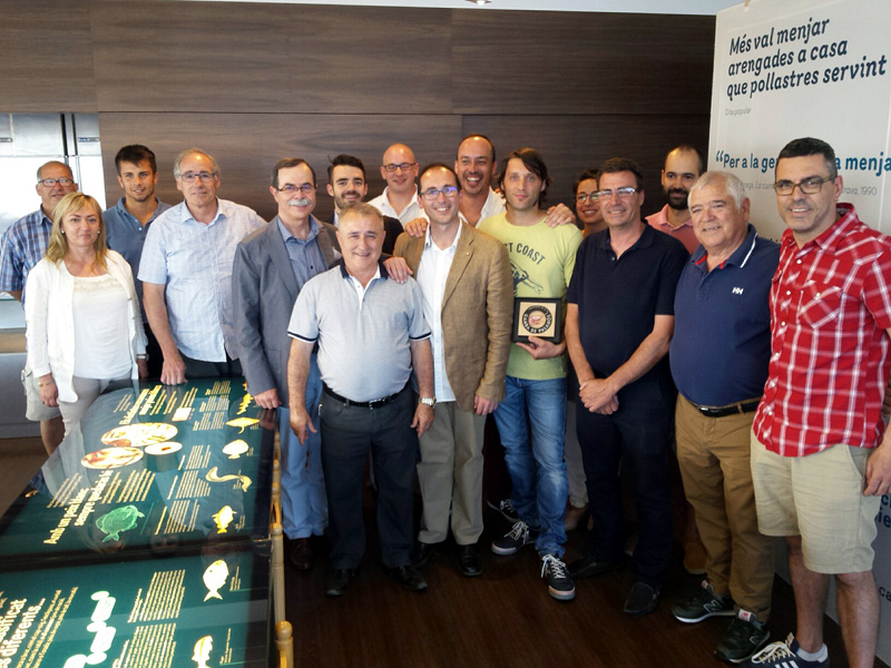 Sastregener va rebre el distintiu que el reconeix com a Ambaixador de la Gamba de Palamós.