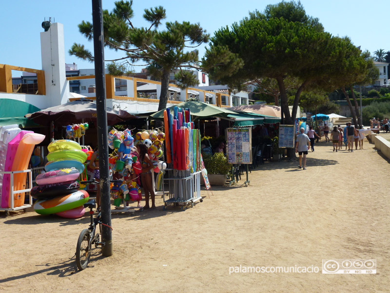 Establiments comercials a La Fosca.