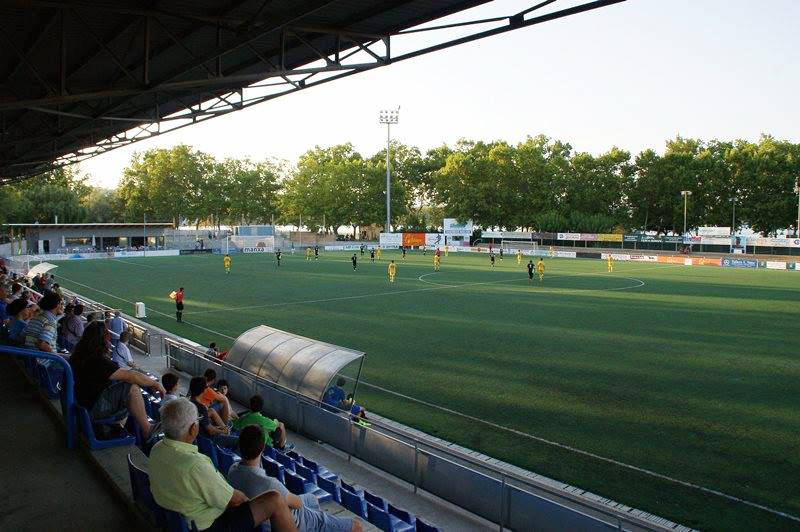 El Palamós CF visita avui el Municipal de l'Estany. (Foto: CE Banyoles).