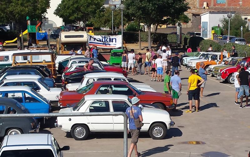 Durant la Festa Major de Sant Joan es farà una trobada de vehicles clàssics. (AAVV Sant Joan).